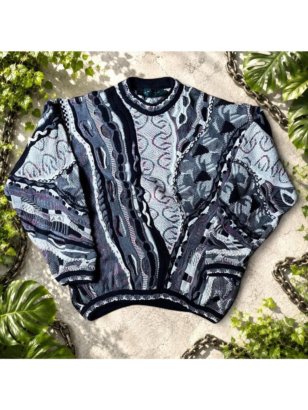Coogi Original Blues Tundra Style White Grey Red Jumper Knit Sweater sz US Men S